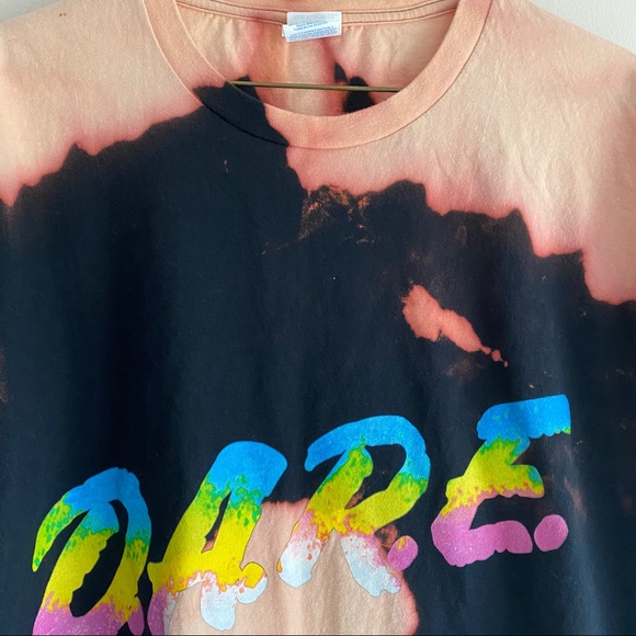 DARE D.A.R.E. T-Shirt Rainbow Large Tee Black 90's - Picture 3 of 5